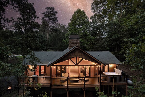 Bain à remous extérieur