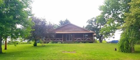 المنشأة من الخارج