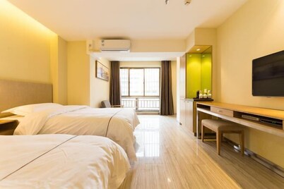 Lanzhou Jinyuan Zhijia Hotel