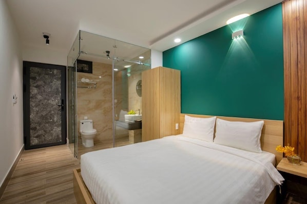 Luxury Room | Desk, free WiFi - Lá Hotel Riverside (Ho Chi Minh City)