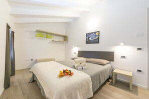 2 camere, Wi-Fi gratuito, lenzuola