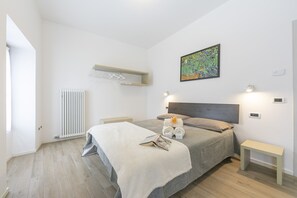 2 chambres, Wi-Fi gratuit, draps fournis