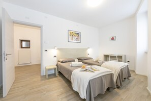 2 chambres, Wi-Fi gratuit, draps fournis