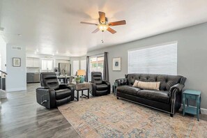 TV, fireplace, video games, offices