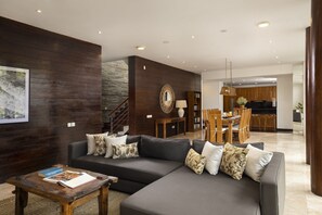 3 Bedroom Pool Villa | Living area