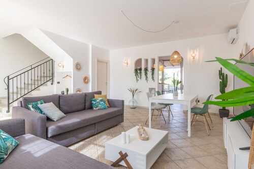 Villa Palma | private pool and garden, free wifi