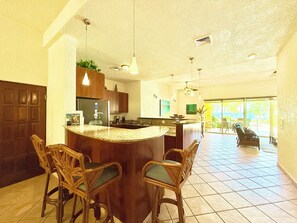 Interior - Sand View Condo #5 @ Coral Sands , West Bay Beach (West Bay)