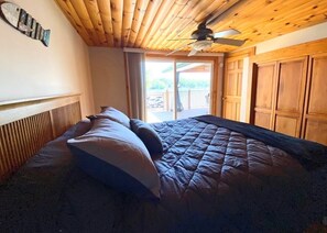 4 bedrooms, free WiFi, bed sheets