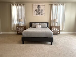 6 bedrooms, iron/ironing board, free WiFi, bed sheets