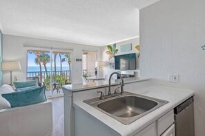 Interior - Paradise Beach Sailport Resort Condo (Tampa)