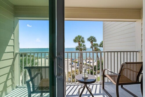 Forever Beach View, Sailport Resort Condos Tampa!