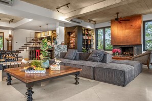 Dining - Beautiful golf villa in Tam Dao golf course (Vĩnh Phúc)