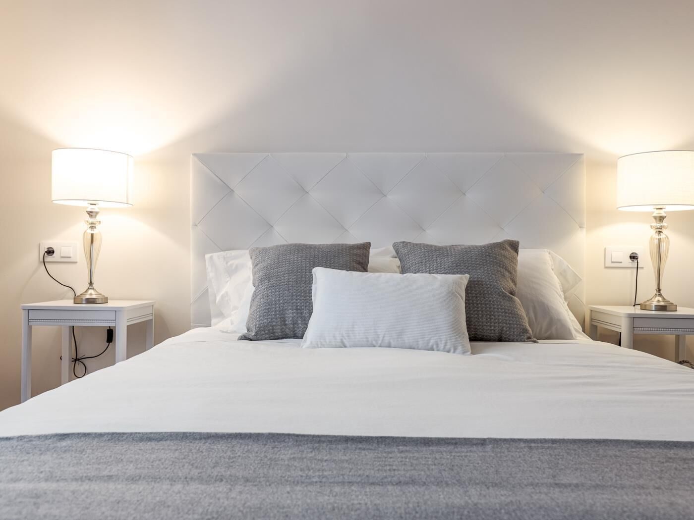 3 chambres, fer et planche à repasser, accès Internet, draps fournis