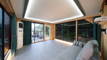 1 bedroom, free WiFi