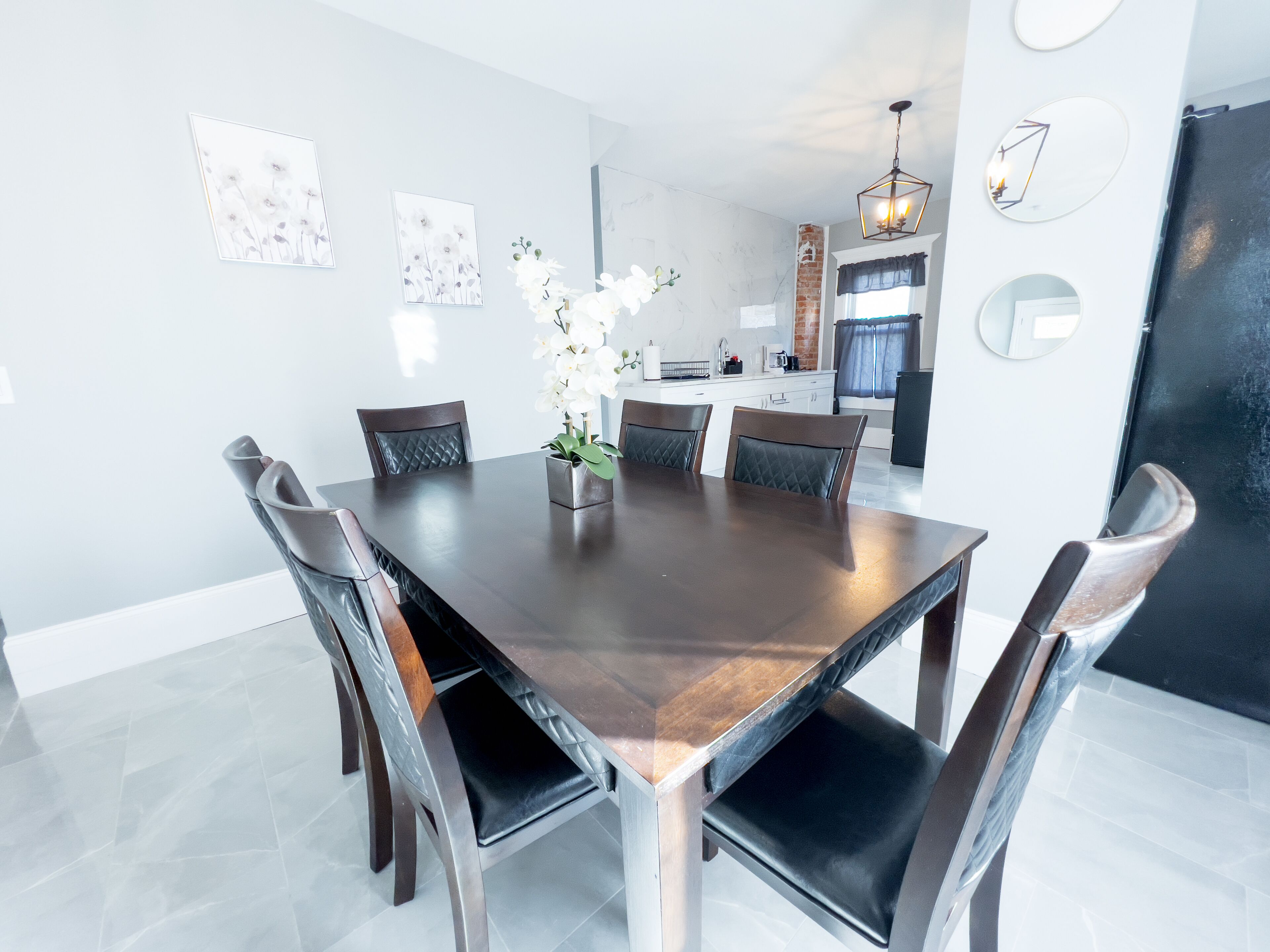 Comfort House | Dining room