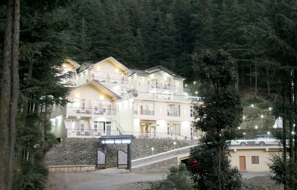 Façade de lâhĂ©bergement