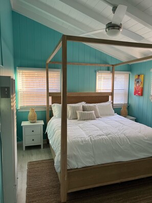 1 bedroom, iron/ironing board, WiFi, bed sheets - Newly remodeled beach cottage steps to the sand with Ocean view. New everything! (Long Beach)