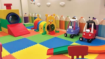 Children’s play area – indoor