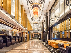 Lobby - APA Hotel & Resort Roppongi Ekihigashi (Tokyo)