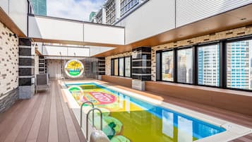 Piscina stagionale all'aperto