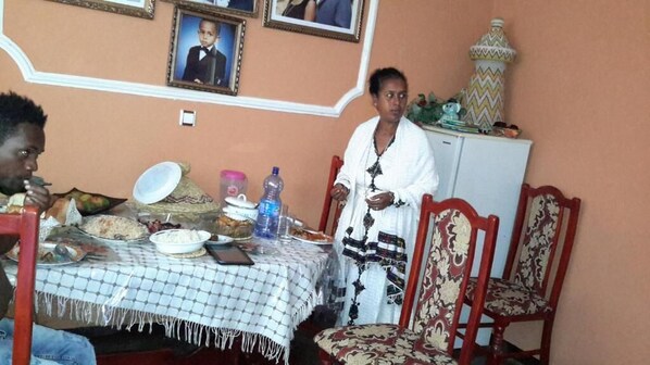 In-room dining - Birhan Villa (Addis Ababa)