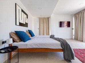 4 bedrooms, WiFi - Vacation home Inizio by Interhome (Brodarica)