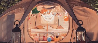 An unusual night in a cocoon. Reconnecting with nature.