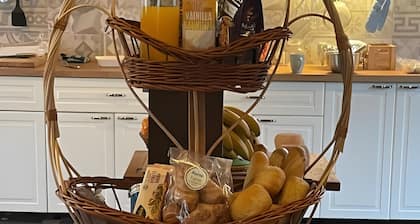 Country House 'Experience Alpacas in Andalucia' with Mountain View