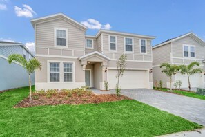 Exterior - Rent Your Dream Holiday Villa in One of Orlando's Most Exclusive Resorts,windsor Island Resort, Orlando Villa 5564 (Kissimmee)