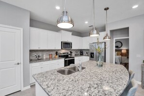 Villa (5 Bedrooms) | Property amenity - The Secret to Enjoying the Best Orlando Villa Holiday While Staying on Windsor Island Resort, Orlando Villa 5568 (Kissimmee)