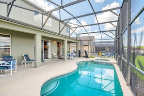 Outdoor pool - Beautiful Mansion With Private Pool and Hot Tub, Orlando Mansion 5627 (Kissimmee)