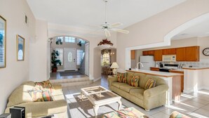 Living area - 5 Star Villas Close to Disney, Orlando Villa 5638 (Kissimmee)