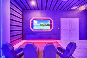 Villa (Multiple Bedrooms) | Property amenity - 9 Bedroom Mansion Perfect for Large Groups 5654 (Davenport)