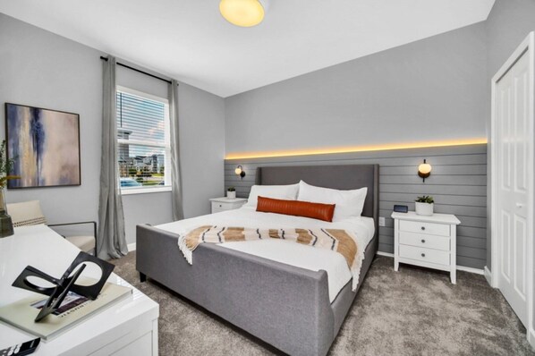 Villa (Multiple Bedrooms) | Property amenity - 9 Bedroom Mansion Perfect for Large Groups 5654 (Davenport)