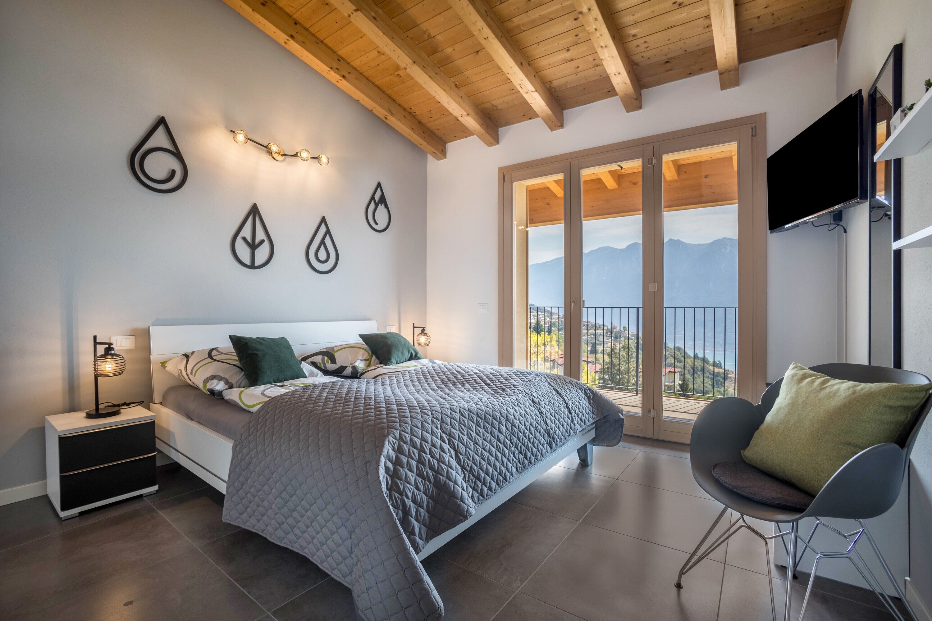 2 chambres, fer et planche à repasser, Wi-Fi gratuit, draps fournis