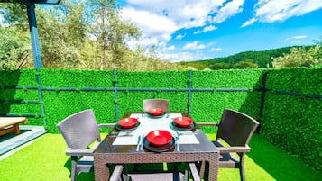 Honeymoon Villa | 1 bedroom, premium bedding, in-room safe, desk