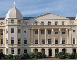 Exterior - LOVELY 3 BEDROOM APARTMENT, REGENT PARK, ST.JOHNS WOOD, LONDON ZOO NW8 W9 W2  (London)