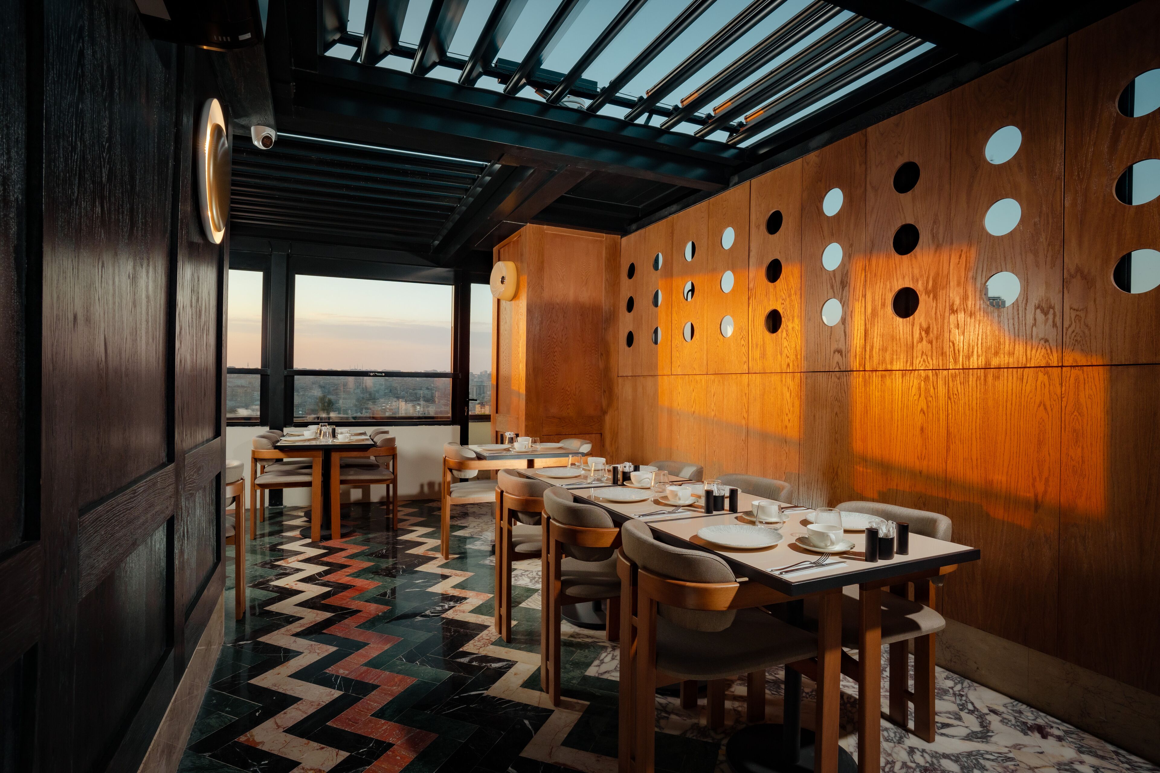 Photo - The Gift Hotel