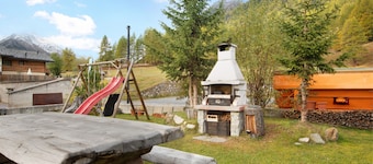 Apartment Canton Baita Aris with Mountain View, Shared Garden & Wi-Fi
