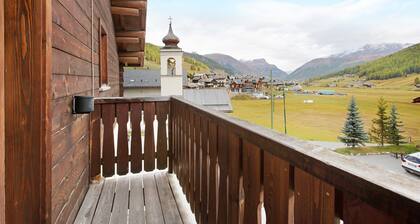 Apartment Ables Baita Aris with Mountain View, Balcony & Wi-Fi