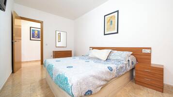 3 多间卧室、床单