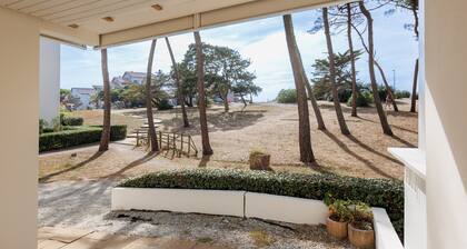 Studio 'Le penon' (1 min) with balcony