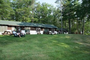 Exterior - Lakeview 4,Lake Front Suite (Minocqua)