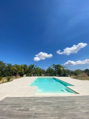 Piscina externa