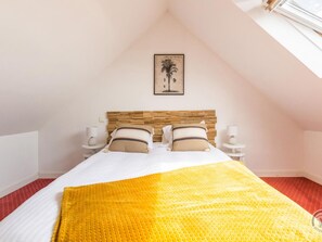 2 bedrooms, free WiFi, bed sheets