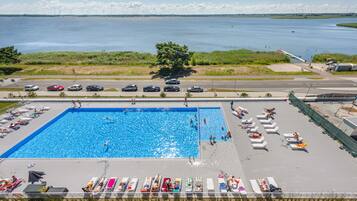Indoor pool, seasonal outdoor pool