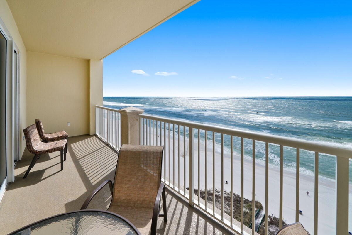 1405 Grand Panama! Exceptional Gulf Front 2B/2Ba sleeps 8 Pets Considered