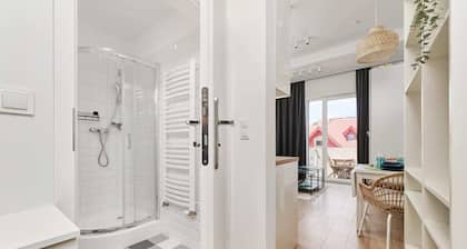 Funktionelles Studio mit Balkon | Nähe Odra und ZOO