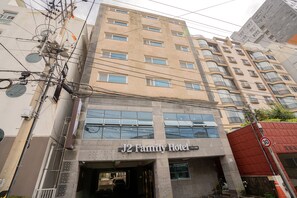 Exterior - J2 Hotel (Jeju City)