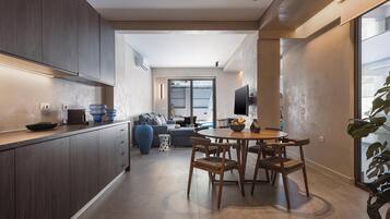 Premium Apartment | Dining room